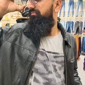 Meet your Posher, Wajid